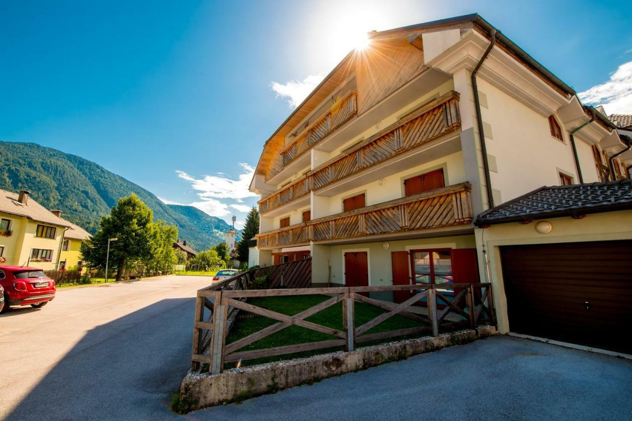 Apartment Tinka Kranjska Gora Exteriör bild